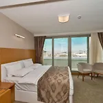 My Mien Aparthotel *