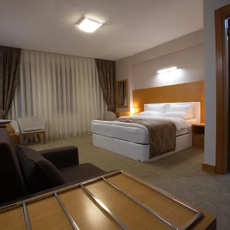 My Mien * Istanbulská provincie